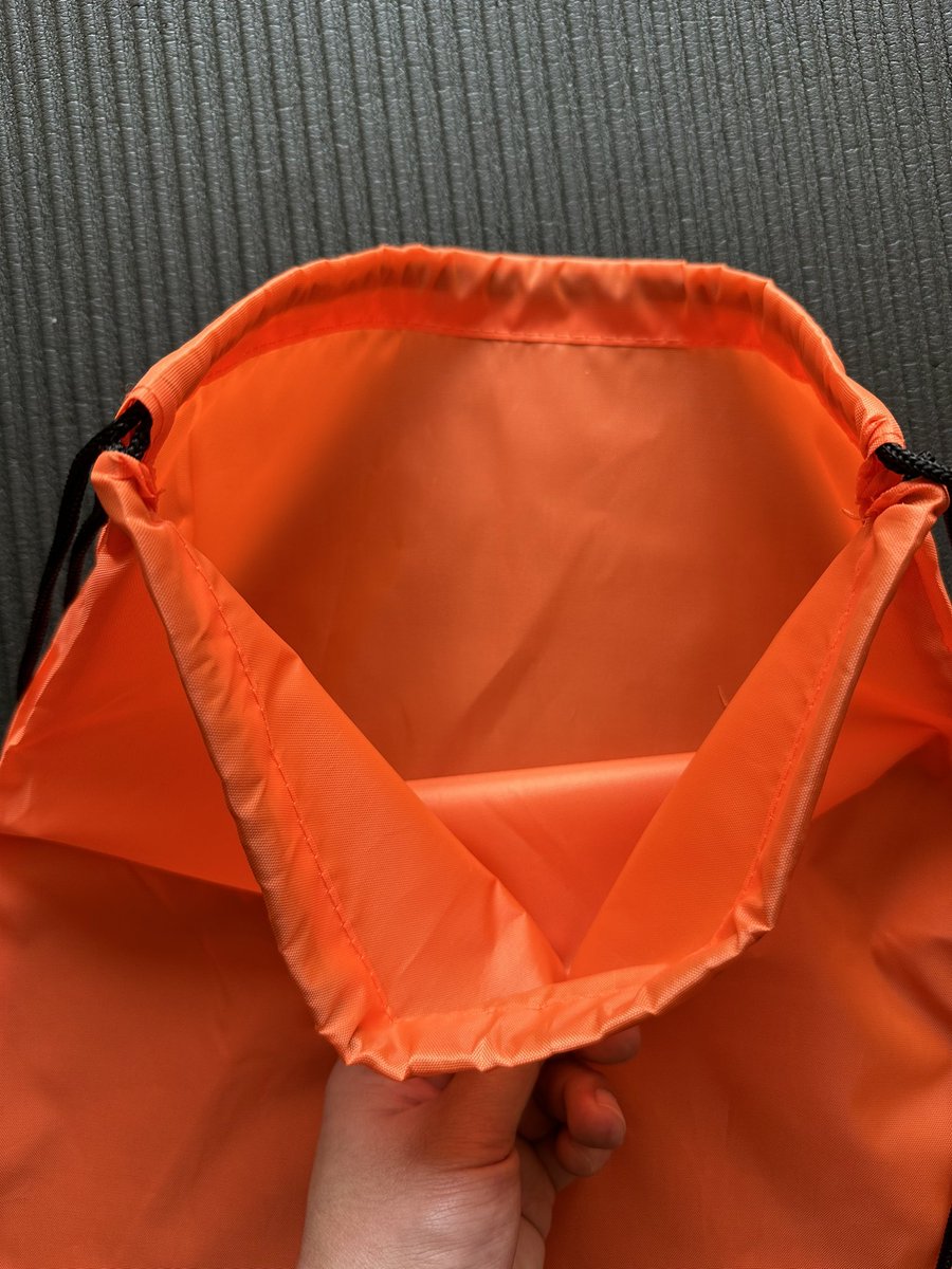 Low MOQ with good quality of backpacks. Offer logo customization. 
Any interesting, pls contact with miguel@hlbest.com