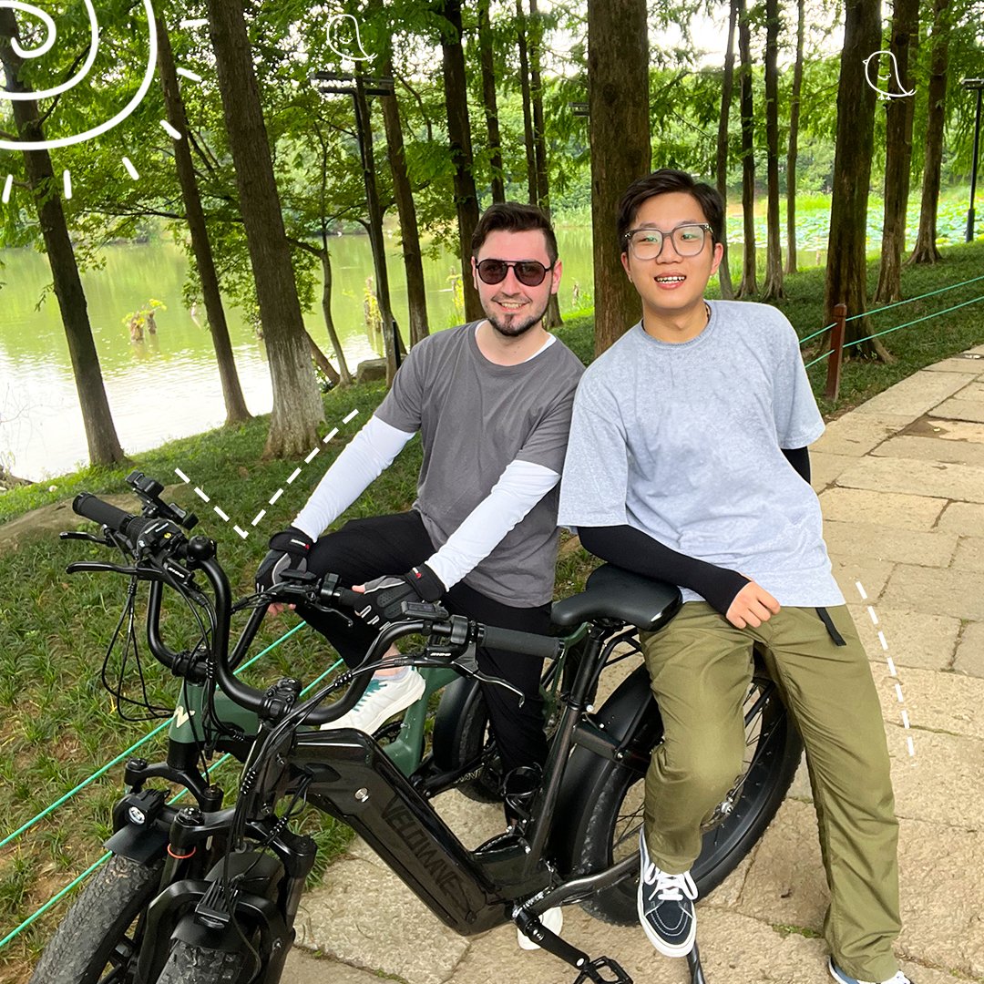 velowaveus's tweet photo. Chillin' like villains with our favorite mode of transportation: Velowave ebikes! Let's escape into nature together 🚴♂️🚴♂️
#velowave #backtocshool #chilling https://t.co/NiWw7X6gX7