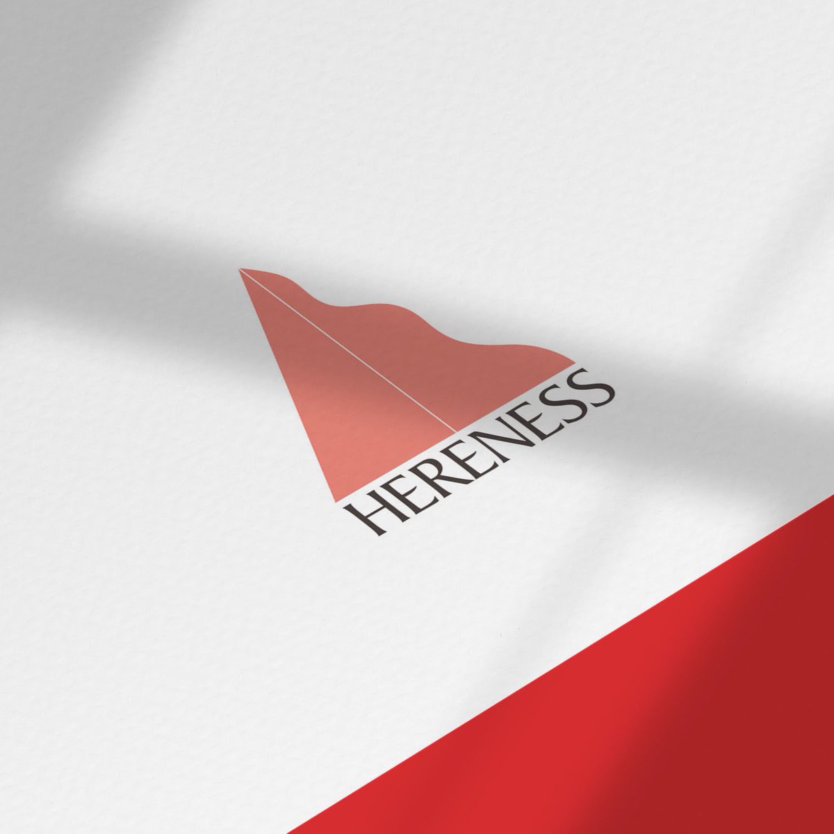 hereness_jp's tweet photo. 明日8/23(水)から8/29(火)までの1週間、HERENESS POP UP STOREを、銀座三越 本館5階にて期間限定でオープンします！

銀座へお出かけの際は、ぜひお立ち寄りください🚶‍♂️

↓詳しくはこちら
https://t.co/fCJXiIvKJy https://t.co/gZN7AHlAfC