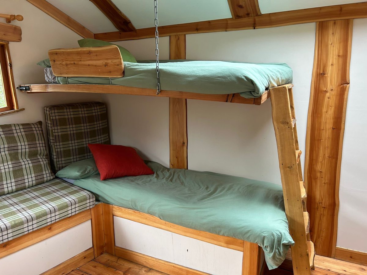 Florence Springs Luxury Lodges & Glamping tweet media