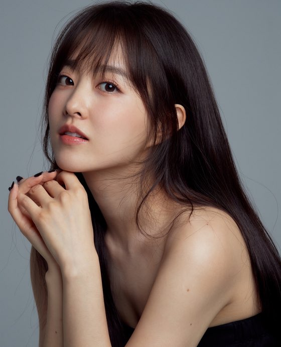 boyoungdoom's tweet photo. Go give my mother a follow!! 

boyoung's official ig acct: 
https://t.co/H2C5hMATV5

#ParkBoYoung 
#ConcreteUtopia https://t.co/RKiPS2csvB