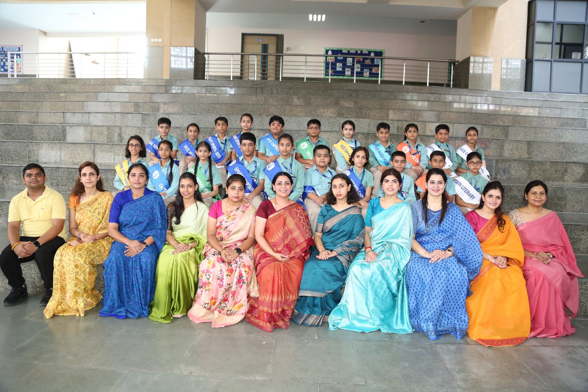 Strength doesn't come from physical capacity, it comes from an indomitable will.-Mahatma Gandhi
The spirit behind the words of none other than the father of our nation reigned supreme as the guiding thought during the Investiture Ceremony,Gyanshree - Primary Wing, on 21.08.2023.