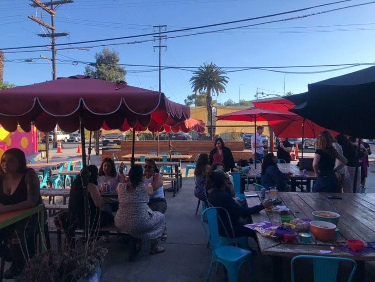 Look at all those amazing faces! 🤩 We had so much fun networking and celebrating our 10 year anniversary last week. Thank you to everyone who came out, especially the new faces! And a HUGE shout out to Mujeres Brew House for hosting us and spreading the word 💜🎉