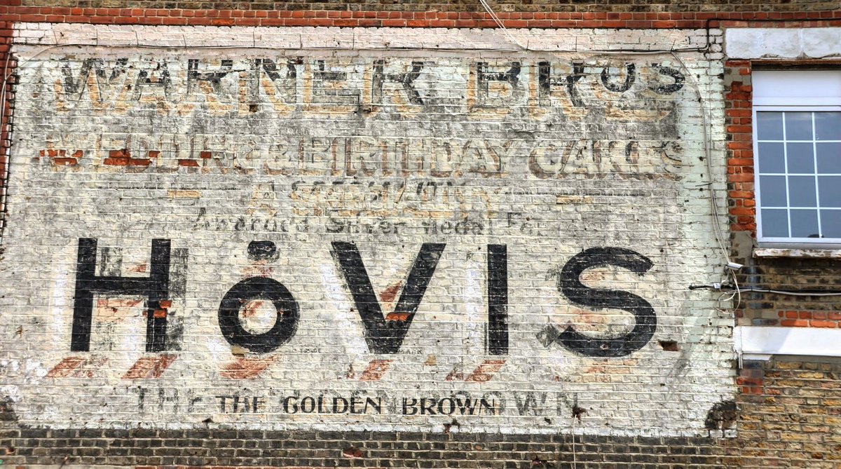 London Views - SE6 22/06/2023 - #02/#02: Faded Hovis Spotted on the corner of Inchmery Road and Sangley Road in Catford. It was once hidden by advertising boarding until that was removed in 2019. Any info about the bakery will be gratefully received.