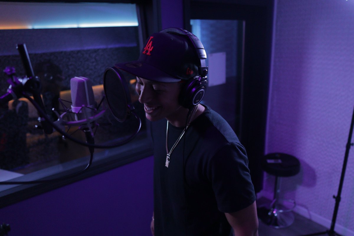 mixrecstudio's tweet photo. Capturing the essence of music, one click at a time! πΈ Don't miss out on our special photoshoot package for recording sessions. DM us now to reserve your slot!.
ππ
.
.
.
#mixrecordingstudio #recordingstudio #studiovibes #musicvideo #musicalessence #recordingstudio #vibes https://t.co/7gAWRKVo2D