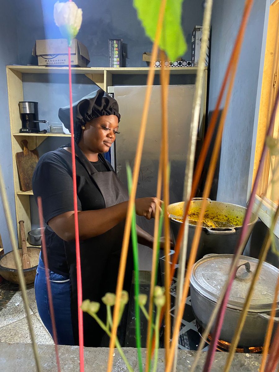 DamasBistro's tweet image. "Quality in every ingredient. That’s the #DamasPromise. 🍅🌿"
🔖 *Hashtags*: #FreshnessFirst #BistroBehindTheScenes

"Qualité dans chaque ingrédient. C'est la #PromesseDamas. 🍅🌿"
🔖 *Hashtags* : #FraîcheurAvantTout #DerrièreLeBistro