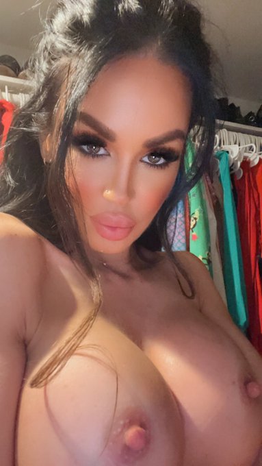 Sweet Dreams 🩷 https://t.co/3c7dnGYX2z<a href="/tag/tittytuesday"class="tags"><span>#tittytuesday</span></a>