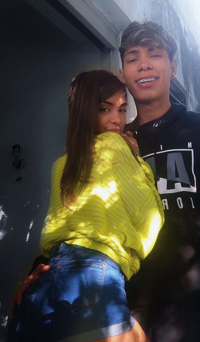 Martindot24cm's tweet photo. 💜🥵😈Contenido hot personalizado escribeme al Dm😈🥵💜

@estefany19000 https://t.co/SOh5yRPAiV