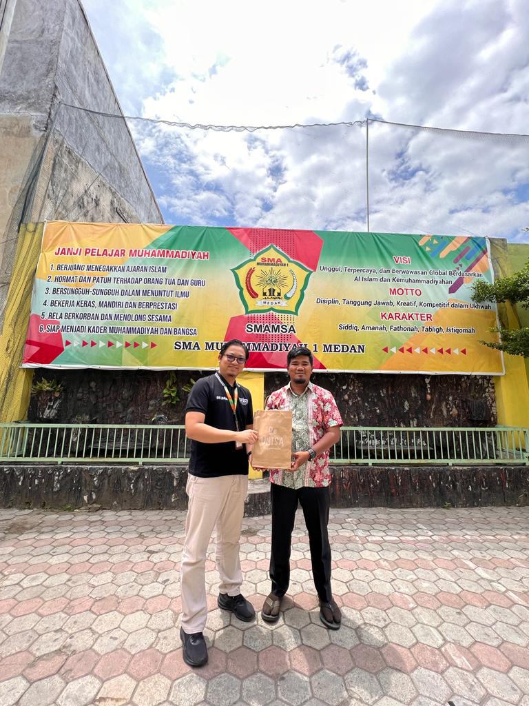 pmbunisayogya's tweet image. Seneng banget, mimin bisa keliling dan silaturahmi ke berbagai sekolah di Kota Medan...😍

Komen dibawah dong, sekolah yg mau dikunjungi ✌️

#2023UNISAINAJA #BEUNISA #MABA2023