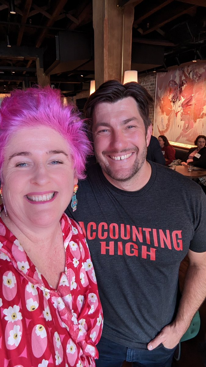 HeatherSmithAU's tweet photo. @guy_pearson @lets__journey Thanks for visiting @guy_pearson you are a beautiful human

Love  that @scottscarano #AccountingHigh representing at Sydney #Xerocon https://t.co/kj3uZKDThw