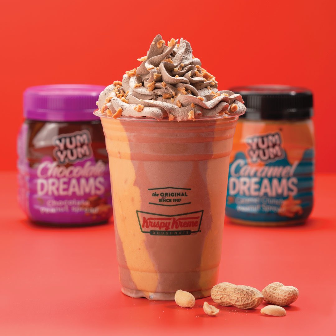 KrispyKreme_ZA's tweet image. A duo you never knew you needed 🤤🥤

Grab a friend and join us for #ChillerTuesday!
‌
While stocks last. Ts &amp;amp; Cs apply. Range contains peanuts.

#KKSA #AppRewards #KKAppiness #KrispyKremexYumYum #YUMYUM
