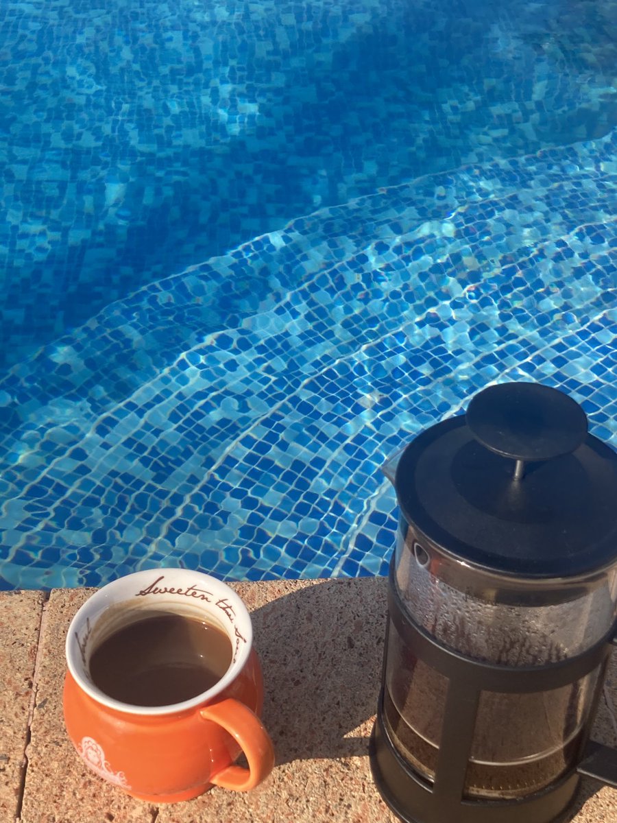 valesoftware's tweet photo. #GoodMorning #BoreDa
#MorningCoffee by the #pool will be my last one for a while so making the most of it by having a #potofcoffee 
#backtowork #feelingrecharged #customsoftware #customcrm #custommade #Apps #api https://t.co/q2Oqrg5bXd