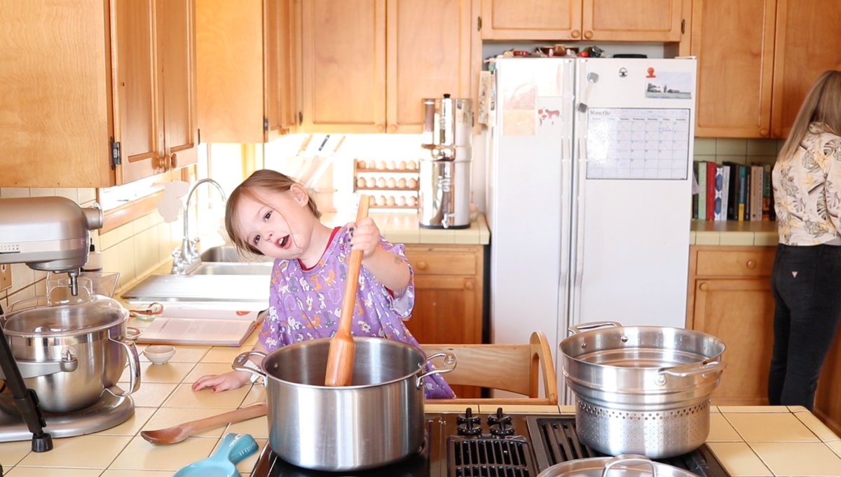 Creamy Refried #Beans from Flavor + Us #cookbook using @RanchoGordo pinto beans and machacadora. Lots of fun & something to watch out for: #affiliate bit.ly/FlavorPlusUs #cooking #CookWithKids #PintoBeans #homeschool #preschool