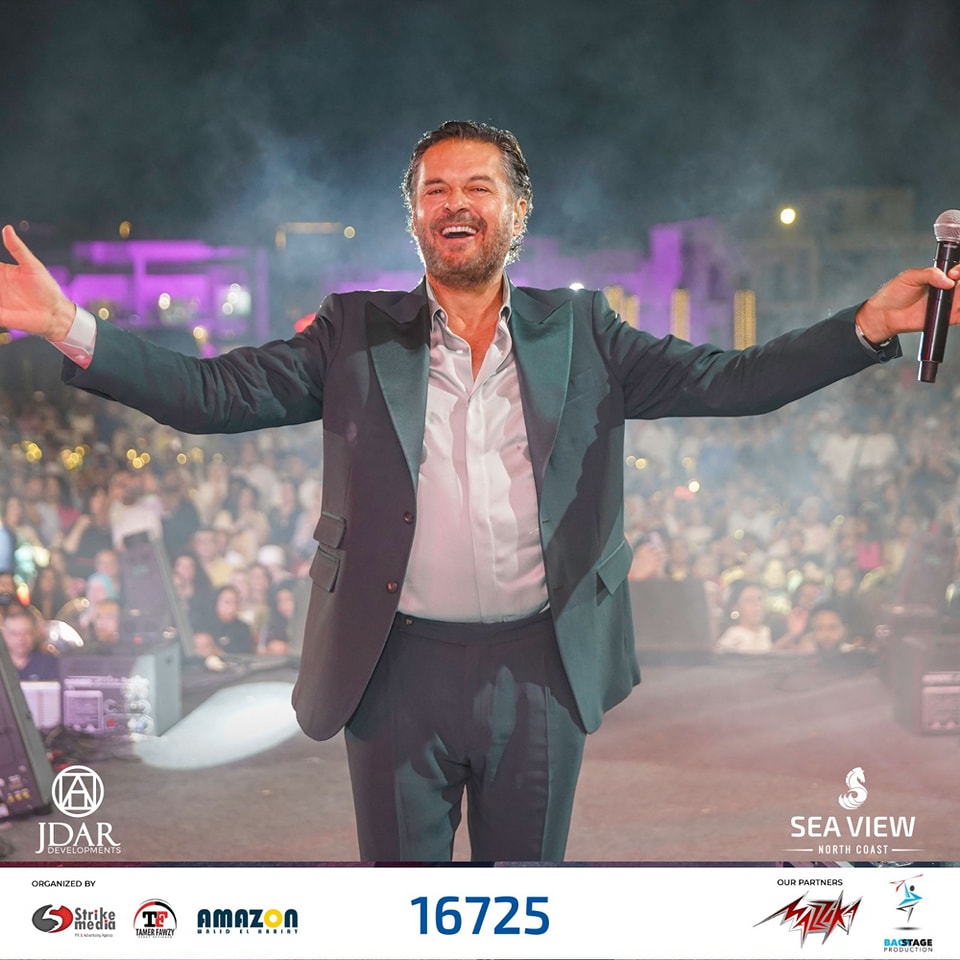 RaghebAlamaNews's tweet photo. كلمة بحق نجومية #الآسطورة_العالمي "الرقم الصعب والمعادلة الأصعب"
#السوبرستار #راغب_علامة يشعل ”سى فيو” بـ #الساحل_الشمالي #رأس_الحكمة في آجواء عالمية
#مشاهير #لبنان #مصر
#SeaViewNorthCoast #JDARDevelopments
#ThrowBack 10.8.2023
@raghebalama
https://t.co/zfci6FQVpk https://t.co/WSLTxE1jZW