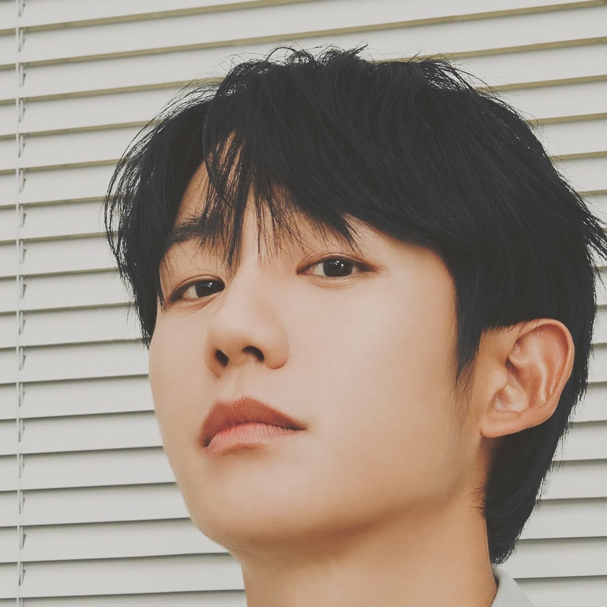JUN69970034's tweet photo. ᴍɪɴᴅ ʙʀɪᴅɢᴇ ✖ ᴊᴜɴɢ ʜᴀᴇ ɪɴ
 @mindbridge_kr
・・・
#마인드브릿지⠀
⠀
MIND BRIDGE Fall 2023 Collection⠀
⠀
자유롭고 창의적인 마인드를 가진⠀
마인드 브릿지 2023 가을 컬렉션을 제안합니다.⠀
⠀
#mindbridge⠀#JungHaeIn 
#2023fallcollection⠀
#creative_nomad⠀
#creative_works https://t.co/wOeWp0wvTD