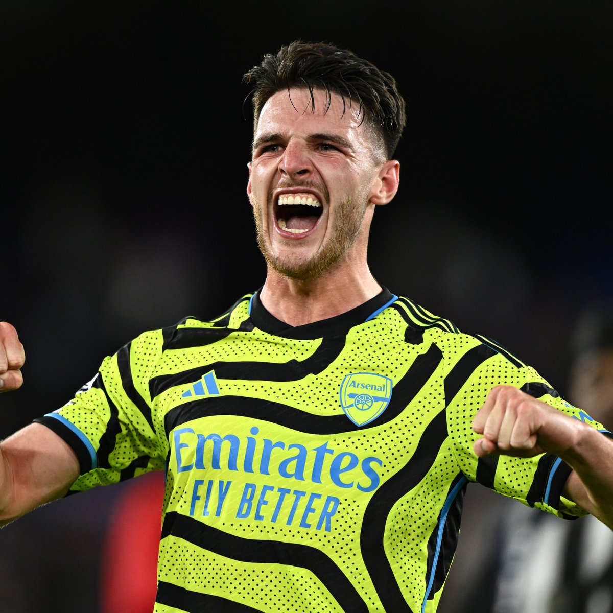 The more you watch the clips of Ayew's foul which didn't get a yellow and Tomiyasu's which did, the crazier the decision to send Tomi off becomes. The inconsistency is incredible.

Such an important win for Arsenal in those circumstances. Helps build that backs to the wall type