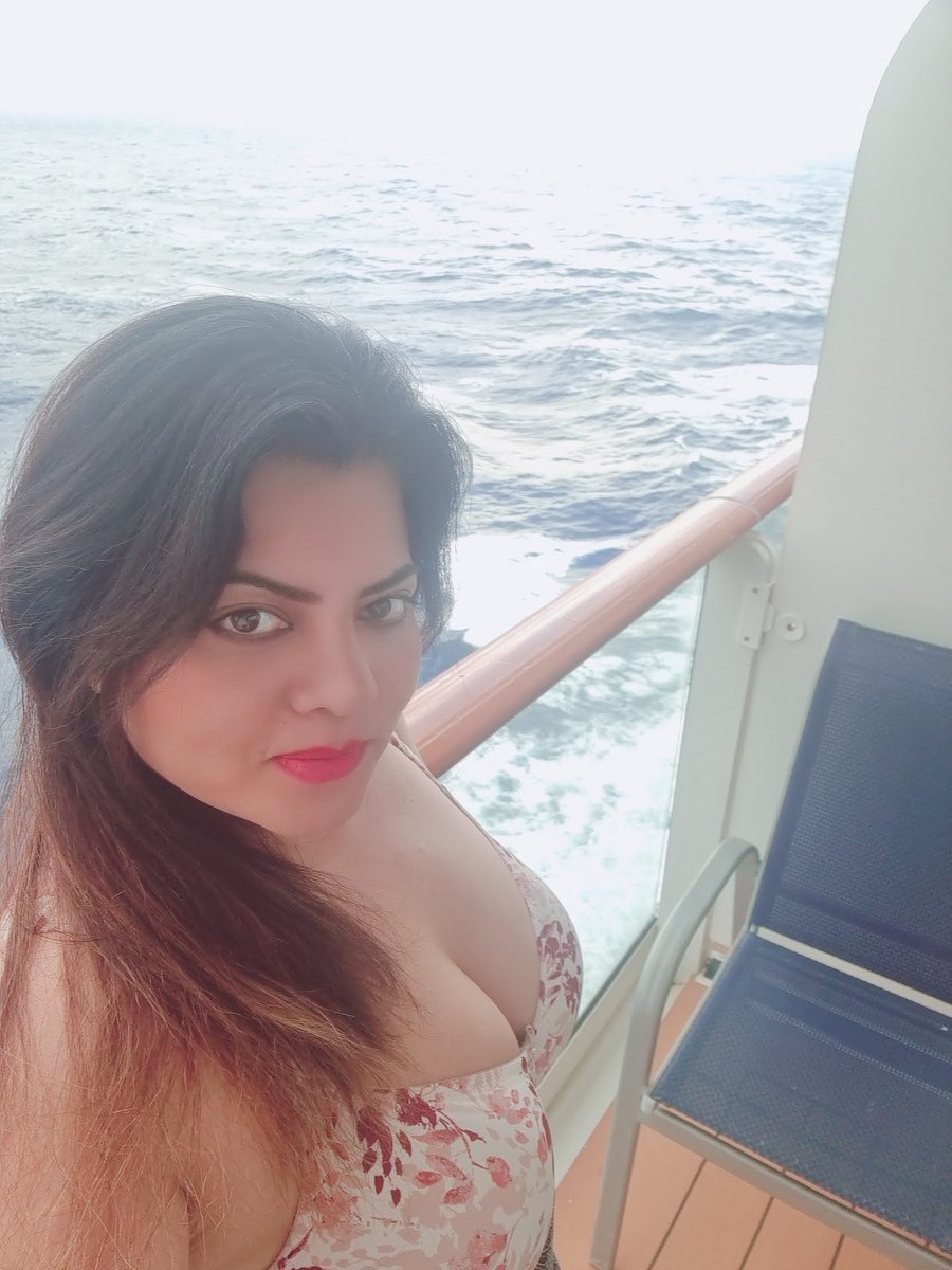 Shradharanishar's tweet photo. दोस्ती मोहब्बत का फूल है good morning #shradharanisharma #actress #performer #socialworker #lovemyindia #infulence https://t.co/oVYAPvXWj0