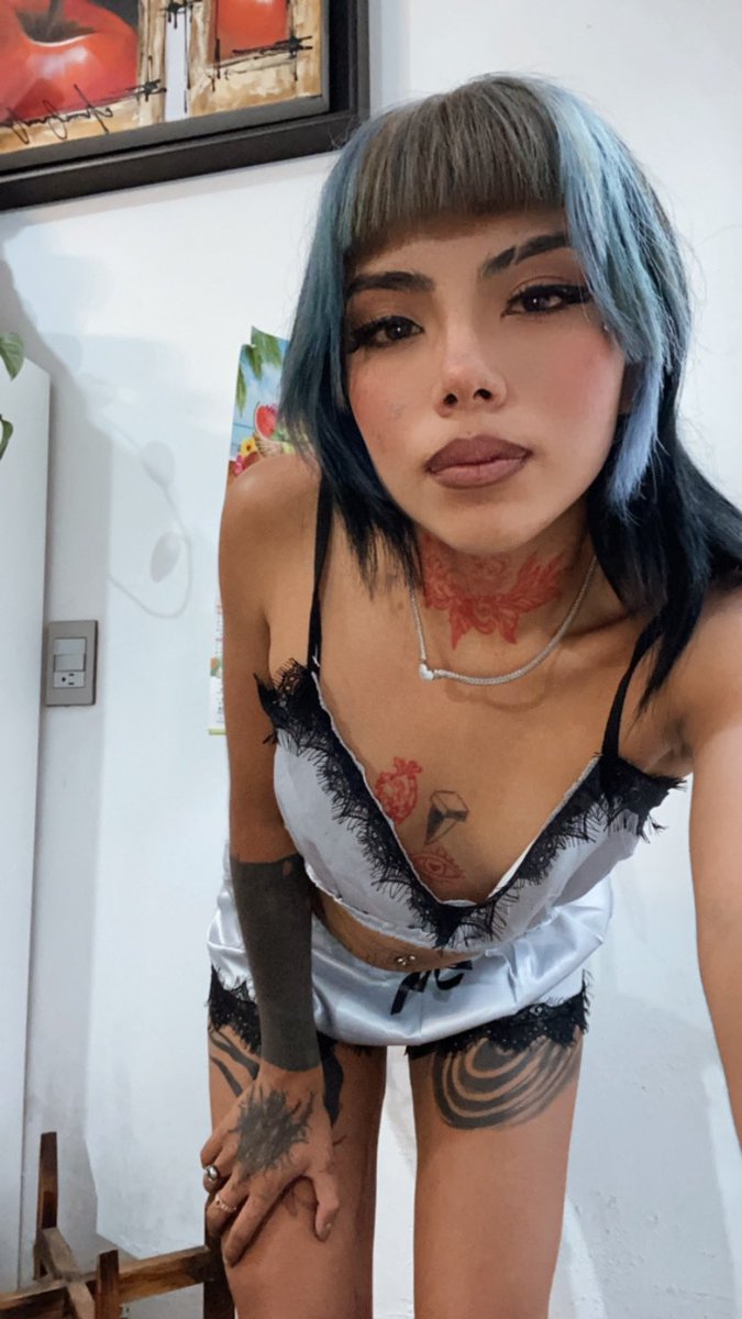 Valac Cassandra tweet media