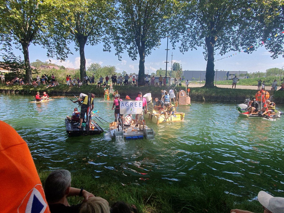 adpc67's tweet image. 5⃣4⃣ bénévoles de la 𝗣𝗿𝗼𝘁𝗲𝗰𝘁𝗶𝗼𝗻 𝗖𝗶𝘃𝗶𝗹𝗲 étaient mobilisés en 𝗔𝗹𝘀𝗮𝗰𝗲 durant ce week-end :
- Fête du Canal à #Eschau
- Gardes SAMU à #Strasbourg
- Formation Continue PSE2
- Entraînement Cyno à #Duppigheim
- Protec Tour à #Eschau
- Plan Canicule à  #Oberhoffen