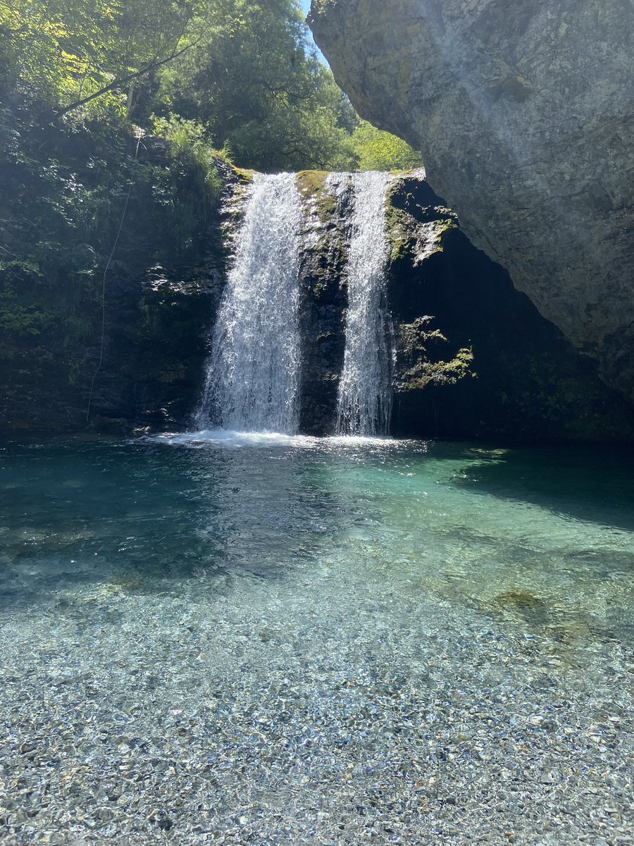 It was such a nice @JURE2023 conference! After a wonderful hiking trip to mount Olymp, I listened to interesting sessions, participated on workshops, met colleagues again, and found new friends! Ευχαριστώ 🩵