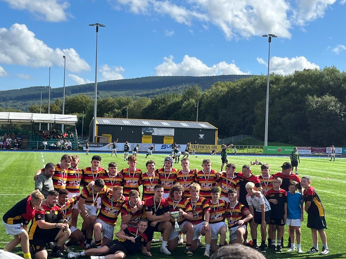 CynonFc's tweet photo. The whole club are massively proud of these lads achievements. Under 16s League and now Cup Champions. Well done lads. #upoacavs #doublewinners #rugbyleague 🏉⚔️🏆🥇 https://t.co/AWRh21MJ1L