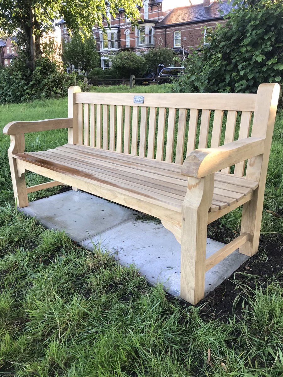 Knutsford Town Ranger tweet media