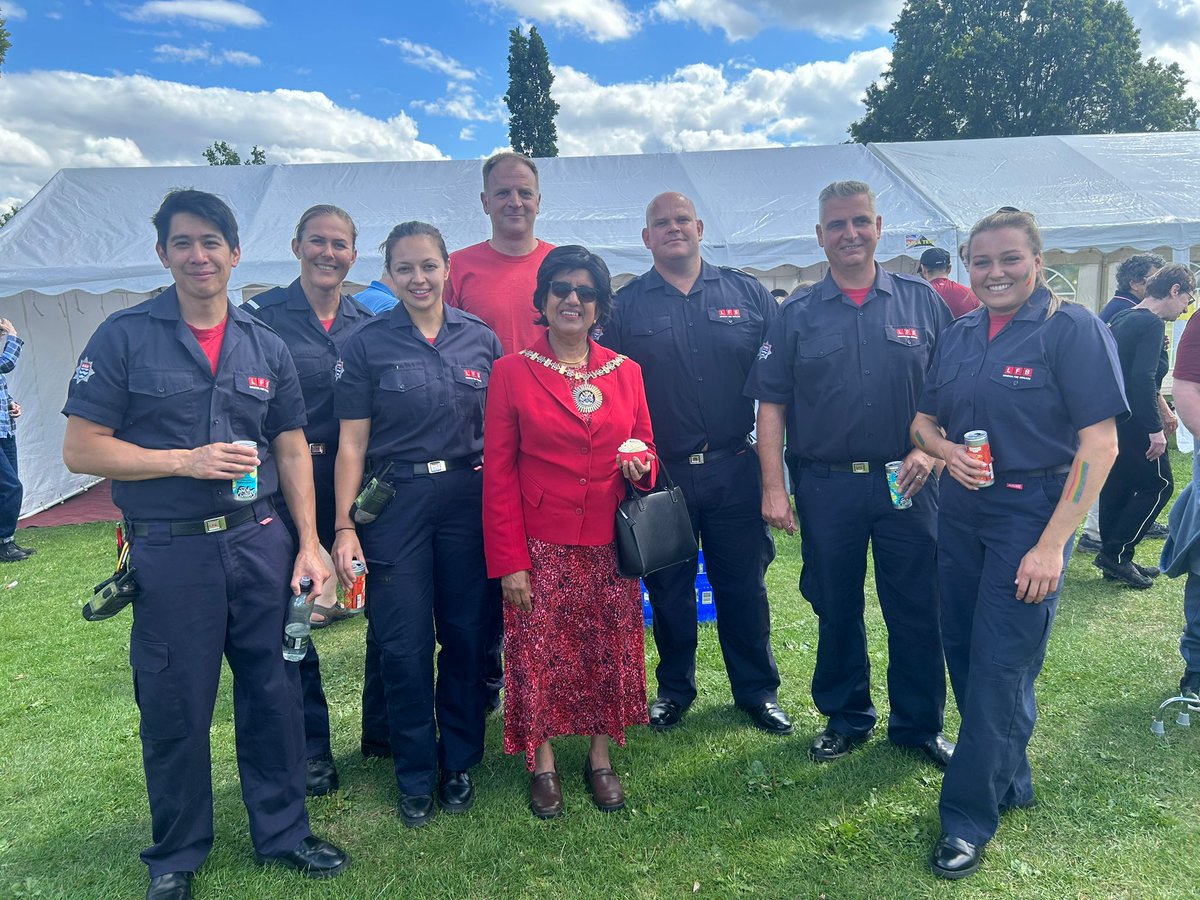 Crews from Finchley attended the Barnet Pride over the weekend, supporting our local community getting to know the people and joining in the celebration!