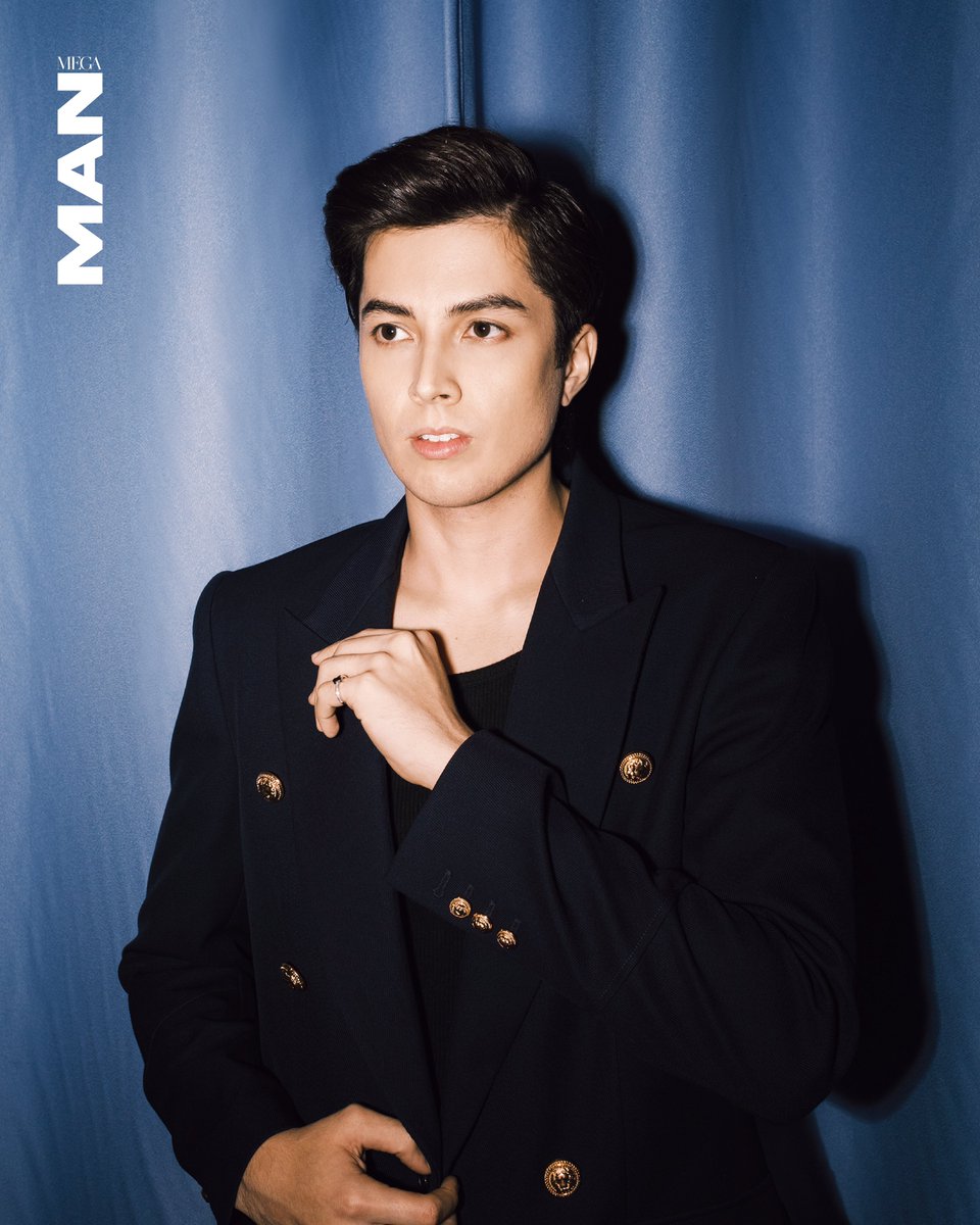 LAAGUINALDO's tweet photo. MEGA Man Magazine August 2023 📸 https://t.co/VjJYMAN0P4