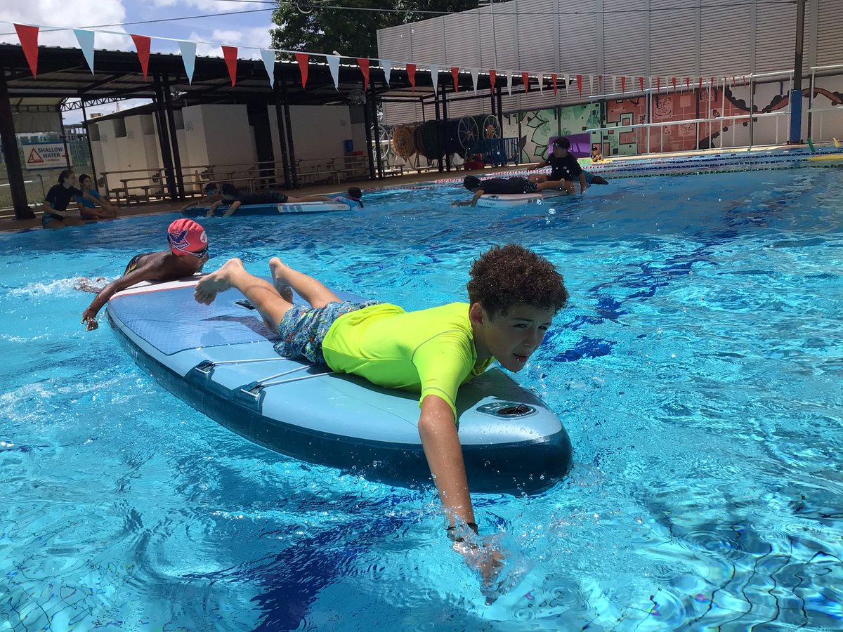 leticarino's tweet photo. Today we brought our #AdventureChallenges to the pool. Students had to work together to figure out the best way to bring their whole team 2 the other side of the pool as fast as they could #teamwork #Physed #CooperativeGames @meaningfulPE #Challenge #Fun #SocialInteraction https://t.co/XRg9CRRJEm