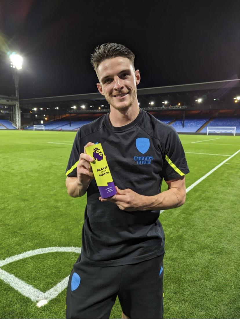 GauravK43963897's tweet photo. ๐ฅ๐ Declan Rice, you absolute legend! ๐ That performance against Crystal Palace for Arsenal was pure gold. โฝ๏ธ Already looking like a captain, man! Bossing the game and making it look easy. Keep rockin', Declan! ๐๐ด #DeclanRice #ArsenalMagic #FutureCaptain https://t.co/HdcpnShWUd