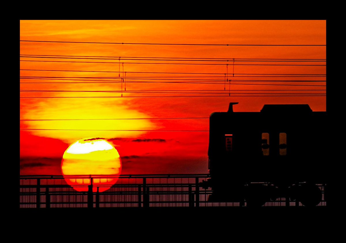 bineger_DO's tweet photo. 電車とか撮ってます https://t.co/EexeyHp5sa