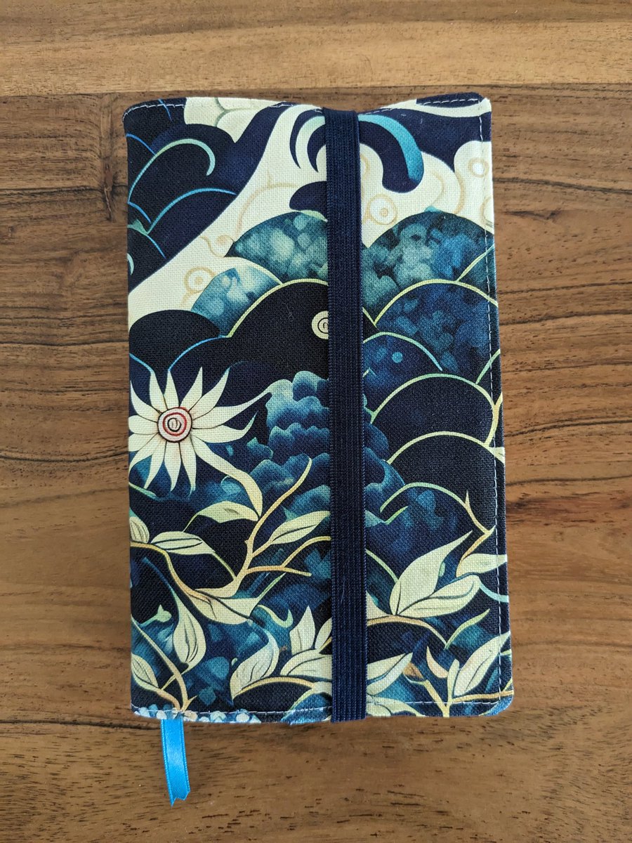 Nouveau protège livre format poche et mangas.
chezmelleange.com