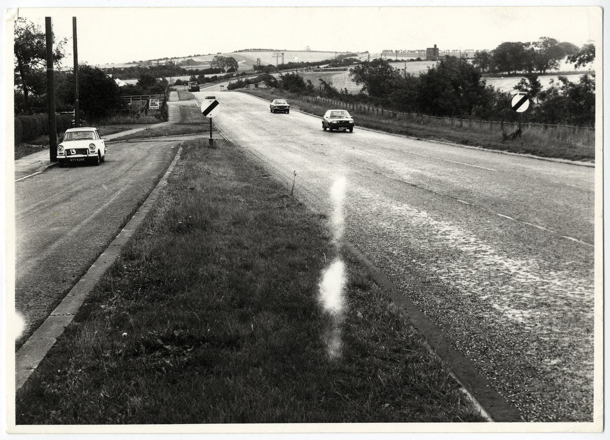 TheStoryDurham's tweet photo. Join our #DurhamDigitalDetectives by helping us identify a photo from our collection. Do you recognise this unidentified road, possibly in the Coxhoe area (c.1975-1980)? @CoxhoeHistory
Please RT to spread the word #HistoryMystery π΅οΈ https://t.co/Ev7r7w3j8k