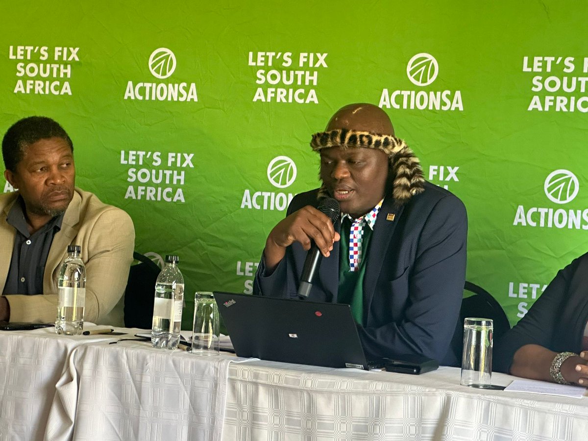 KwaZulu-Natal Provincial Chairperson @ZwakeleM discusses the roles and functions of traditional leaders in rural and community development. Watch our Expert Policy Panel on Traditional Affairs LIVE - youtube.com/live/Xv7fmHX49…