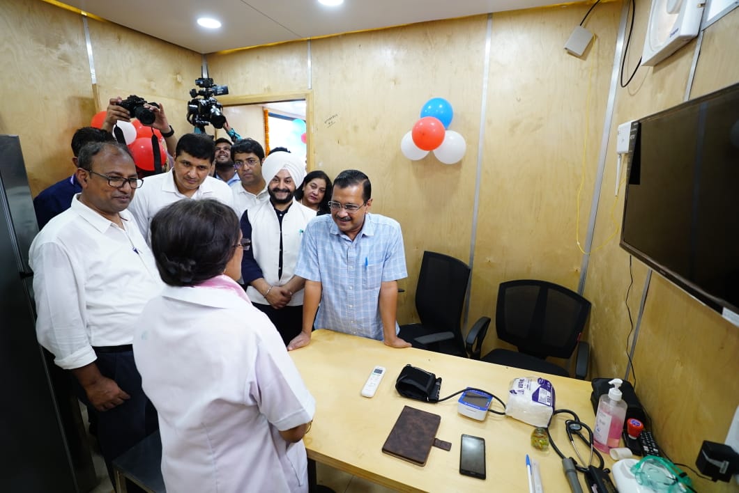NaveenPaliwal_'s tweet photo. दिल्ली में स्वास्थ्य क्रांति जारी है‼️ 

CM @ArvindKejriwal जी ने आज 5 नए Mohalla Clinics का उद्घाटन किया।

अब दिल्ली में मोहल्ला क्लिनिक की कुल संख्या 533 हुई ❗

#राजस्थान_मांगे_केजरीवाल https://t.co/orH1wxZfI4