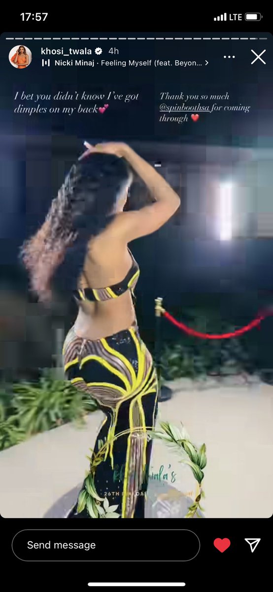 SilviaKaminda2's tweet photo. New tag alert 🚨 New tag alert 🚨 khosireigns copy and paste the tags straight away 🥳🥳🥳🥳 time to scatter the trend tables 

MOMENTS OF KHOSI TWALA
KHOSI TWALA ON YOUTUBE 
#KhosiTwala https://t.co/cn4A1kSjhJ