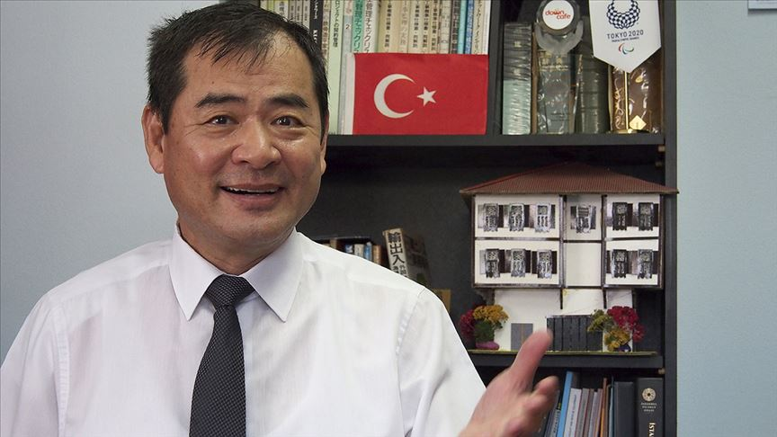 solcugazete's tweet photo. Japon deprem uzmanı Yoshinori Moriwak:

Depremler, doğudan batıya gidiyor. İstanbul depremi çok yakın. Kimse size kesin bir zaman veremez ama hazırlığınızı hemen yapmak lazım.
Bu bölgeler sıra sıra boşaltılmalı:

- Atatürk Havalimanı,
- Ataköy,
- Küçükçekmece,
- Zeytinburnu,
- Avcılar
- Büyükçekmece.