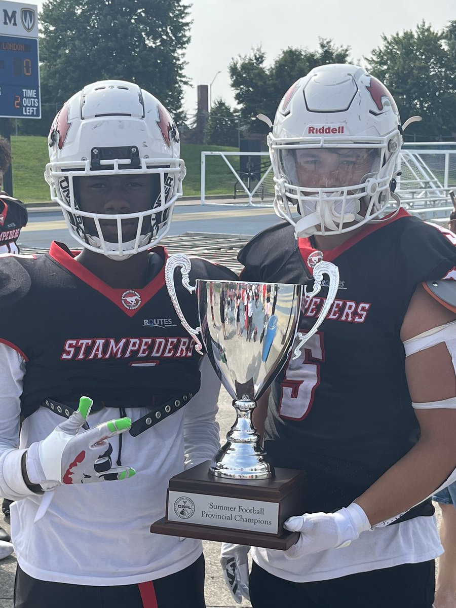 GrantLee_4's tweet photo. Full season OSFL highlights #football #Ontario https://t.co/R1C7g6P7oz https://t.co/sx5CE8Cfi7