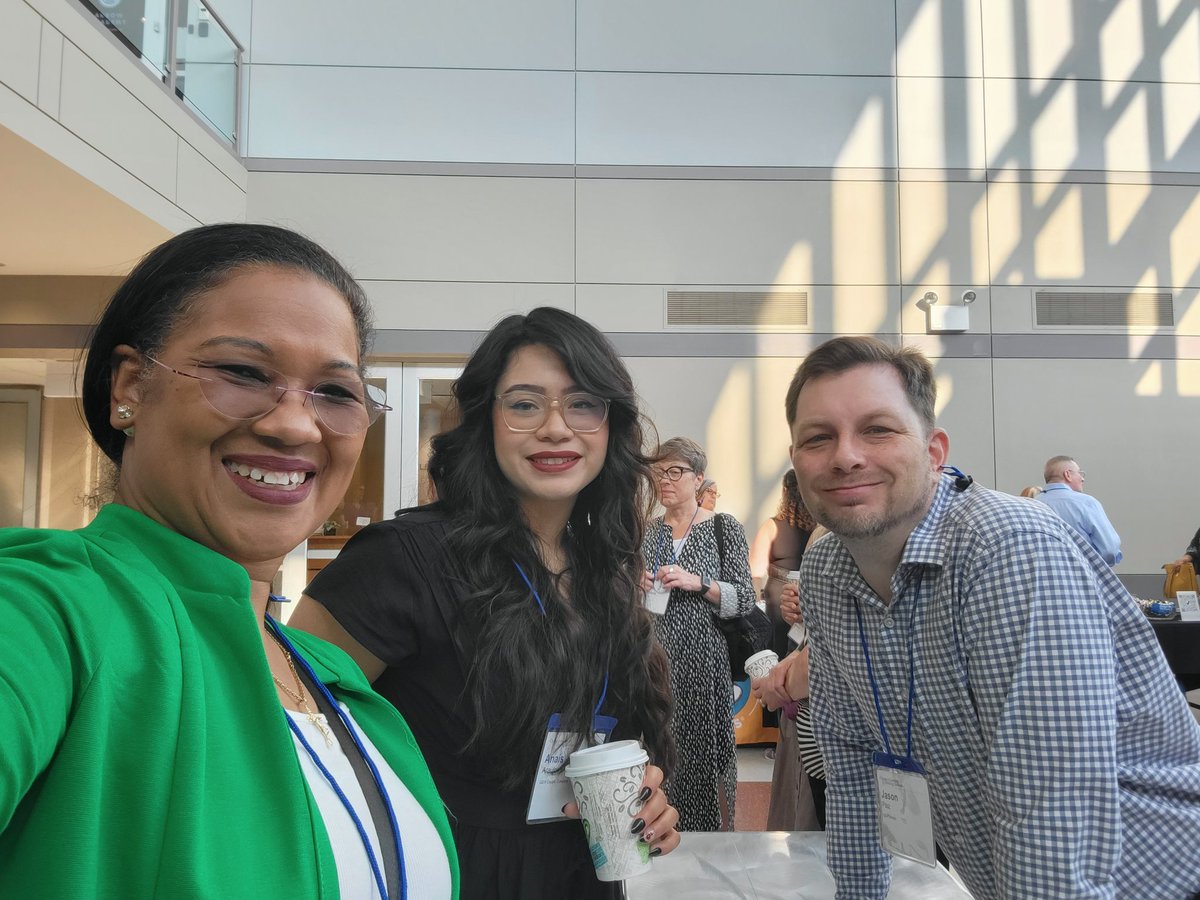 sjrlee's tweet photo. Already off to a great start at @CETShowcase #cets23 https://t.co/7I8ImbGeVl