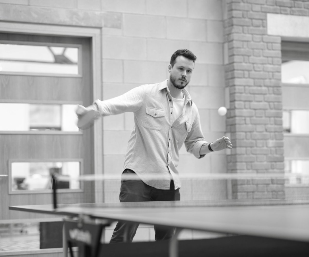 We sometimes paint the picture that Chris doesn’t do much work, but he is deadly serious about his ping pong career 🏓 In between edits you will find our team at the table, refocusing the mind so they can attack their next task! #mentalwellbeing #wellbeinginitiative