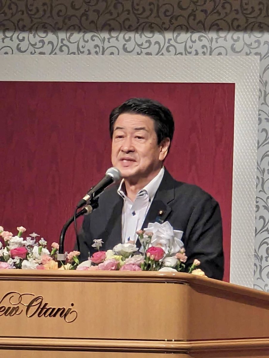 InatsuHisashi's tweet photo. 斉藤国交大臣・角田農水政務官・中村自民党道連会長を迎えての「いなつ久を励ます会」が、札幌市で開催されました。多くの皆様の参加を頂き、次なるスタートを切らせて頂きました！ https://t.co/cHC8ZQGOja
