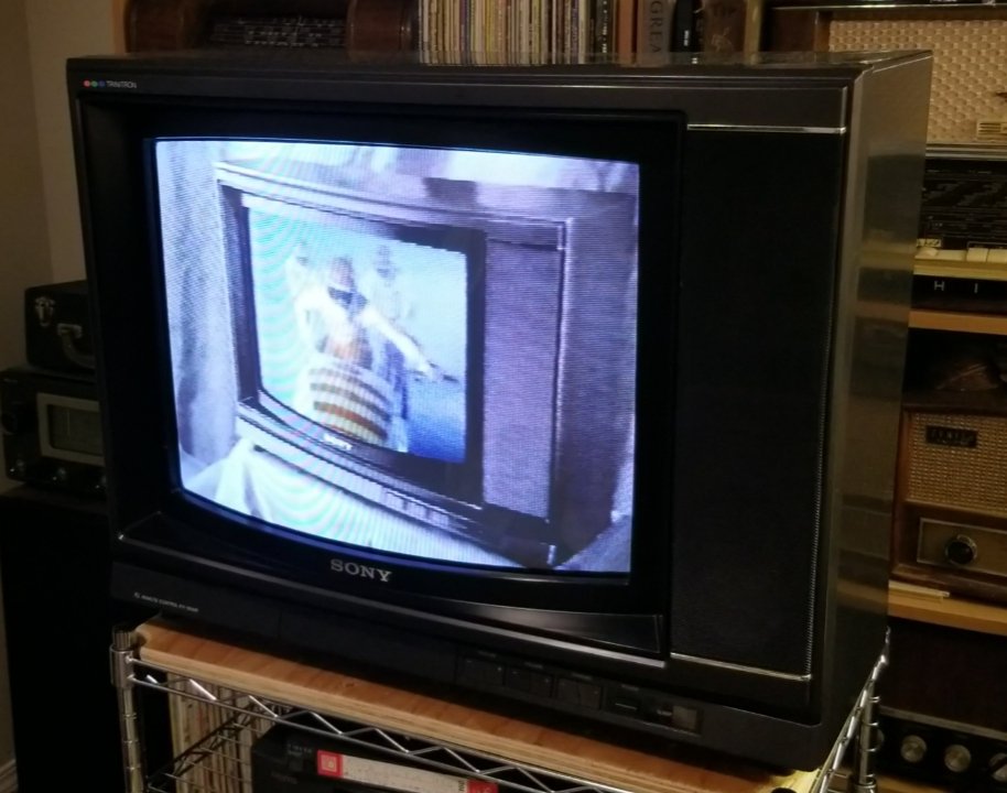 probnot's tweet photo. What are the chances this 1988 broadcast recording would have the Sony commercial for this exact TV. https://t.co/ax7NiFrCUi