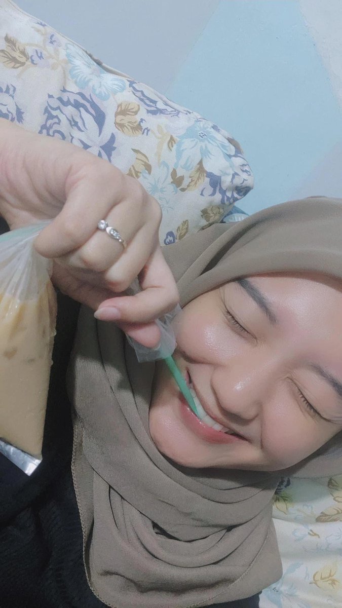 Putriaditia__'s tweet photo. show me your pap gemes!

here’s mine https://t.co/TxFlBzc3nP
