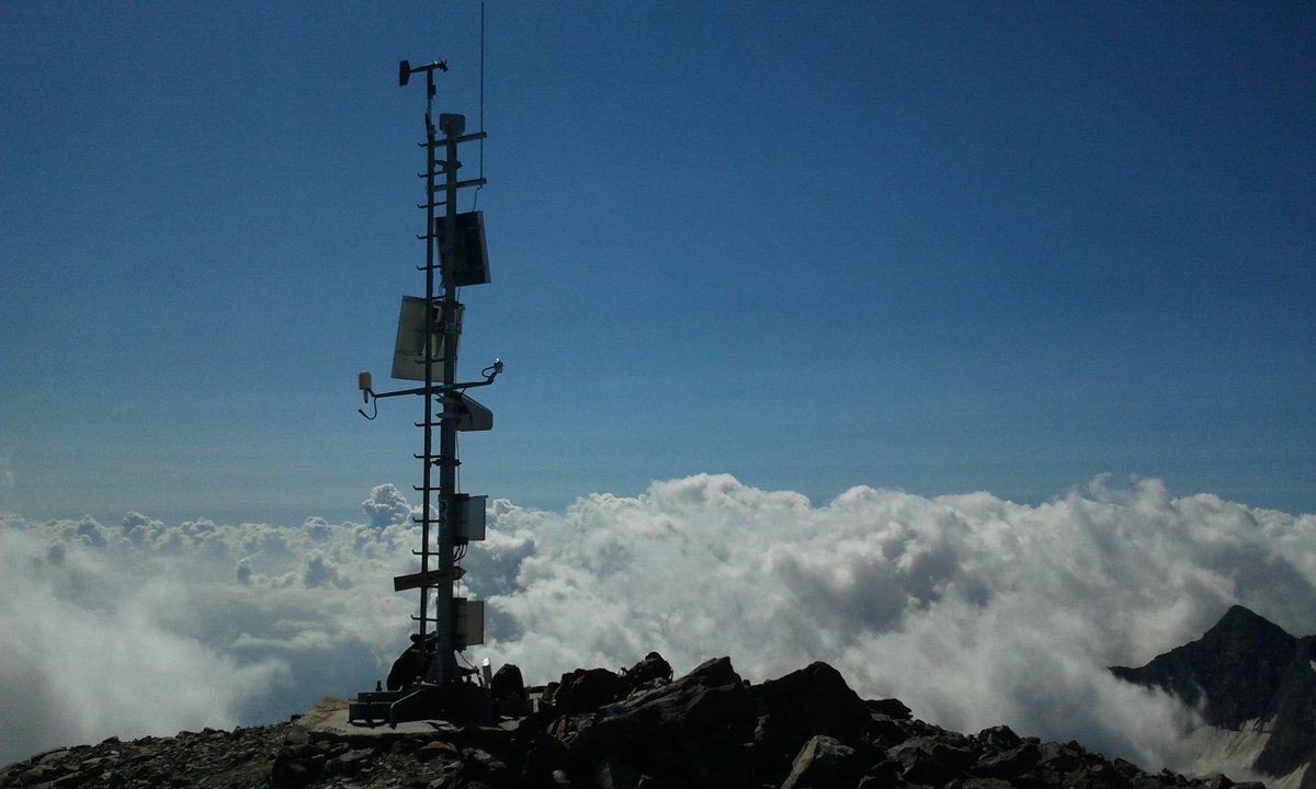 Ungewöhnliche 15,4° auf dem Signalgipfel des Wilden Freigers, der höchsten Wetterstation in Südtirol. Damit wurde hier der Allzeitrekord vom Juli 2015 eingestellt (Messbeginn der Station 2006). Und die Hitze geht weiter…