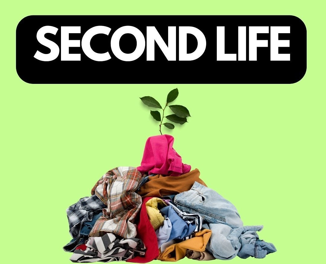 Next Week 

'Second Life' 

The debut production of Cathartic Party - an ecofeminist thriller about vintage clothing &amp; trauma brought to life through dance theatre, ensemble and dark comedy. 

oldredliontheatre.co.uk/second-life.ht…
#vintage #SecondLife #theatre
