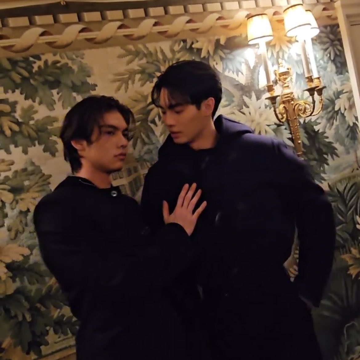 Sarawat 2023 ver.

#ไบร์ทวิน #bbrightvc #winmetawin