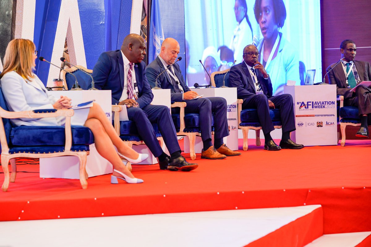 ASAAfrica1's tweet photo. @GilbertKibe presented on effective incident and accident data collection in Africa during #AFIAviationweek. Want to learn more about @ICAO #Safety data collection and processing systems (SDCPS)? Review the ICAO document 9859 and visit https://t.co/Gj2nIgoq3R https://t.co/XHod2G3jb8