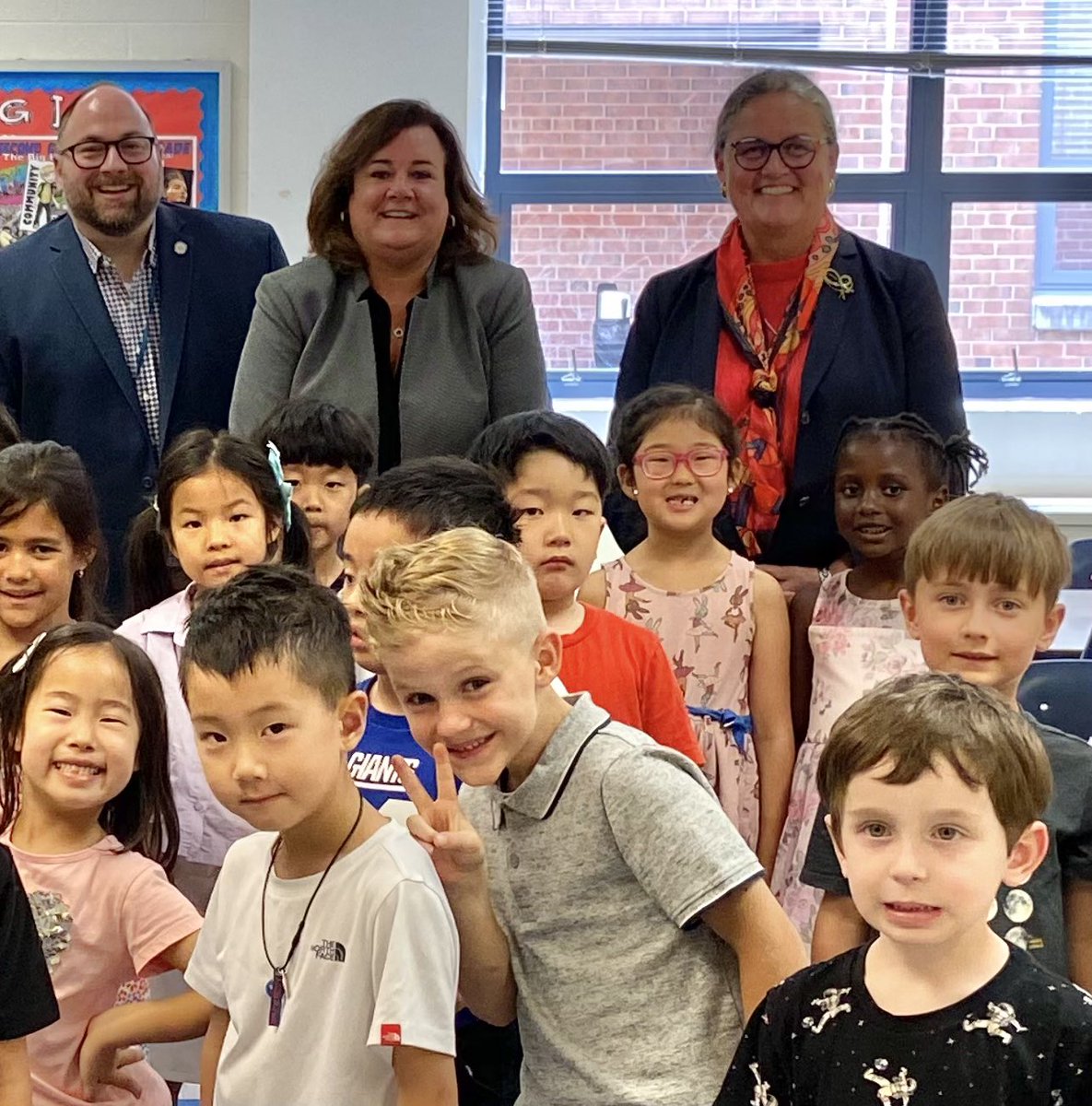 Mosaic Elementary School tweet media