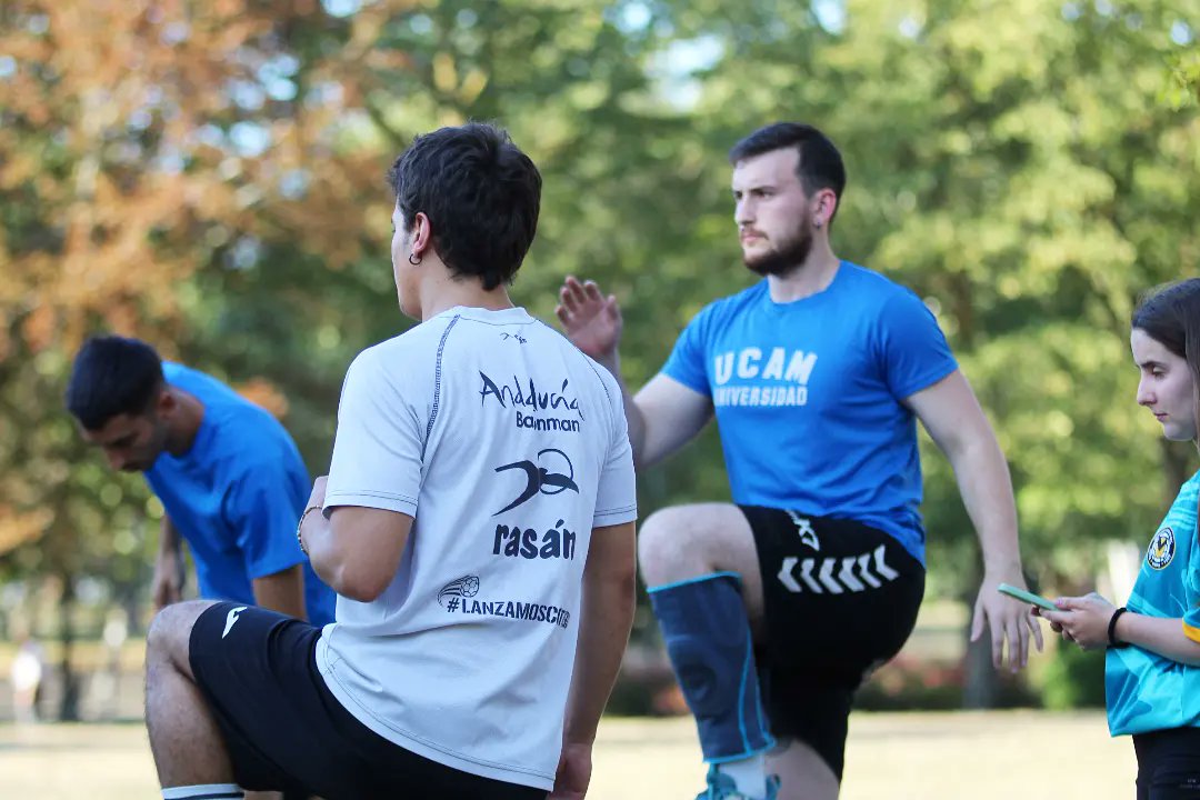 BalonmanoGure's tweet photo. Ayer comenzaron los entrenamientos conjuntos entre IPARCOM GURE AUZUNE y BK CONSULTING GURE AUZUNE
.
#gugaragure #somosequipodebarrio #balonmanoalavés #balonmano #aupagure #handball #eskubaloia #eskubaloiagasteiz #vitoria #alava #iparcom #bkconsulting #kirolaraba #garalbidebar https://t.co/rmgLz6MtbV