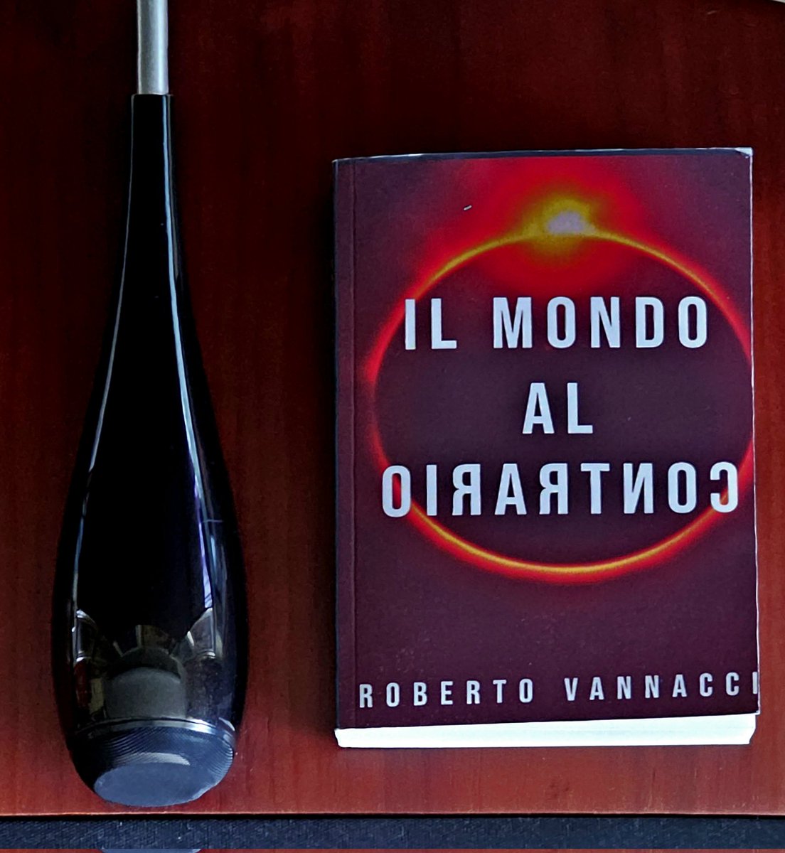 La libertà di parola dev'essere senza alcun limite, altrimenti, se iniziano i se e i ma, non è più libertà.
Non come nell'art. 21 della costituzione dov'è limitata dal 'buon costume'. E chi lo stabilisce cos'è buon costume? Il ministero della verità orwelliano?
#generaleVannacci